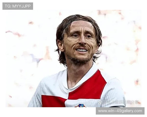 身披49号战袍的传奇足球巨星如何在绿茵场上书写不朽荣耀